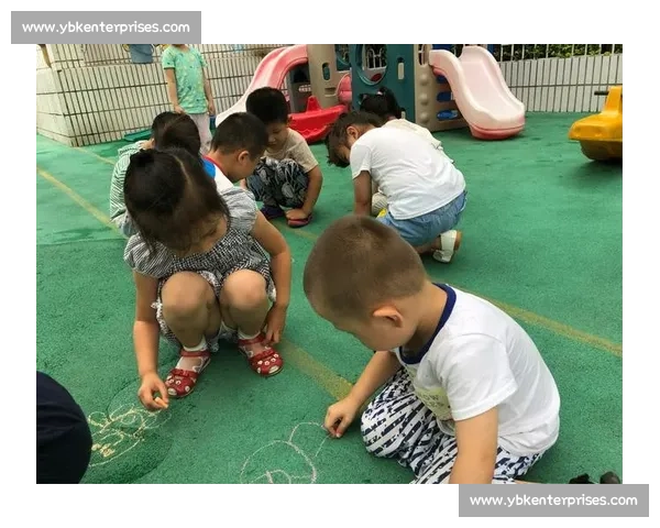 《小孩97比赛精彩瞬间回顾：超高难度挑战与激烈角逐全纪录》